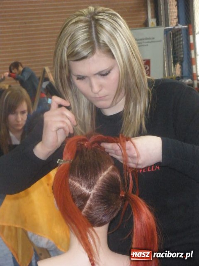 Zdjęcie w galerii na portalu naszraciborz.pl: W plecionkach najlepsza, w falach druga wiadomości z regionu