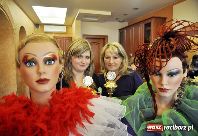 Zdjęcie w galerii na portalu naszraciborz.pl: W plecionkach najlepsza, w falach druga wiadomości z regionu