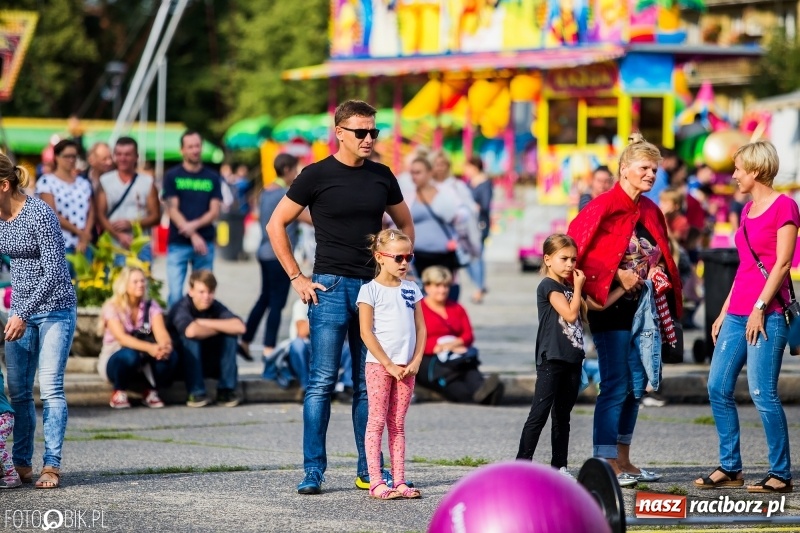 Zdjęcie w galerii na portalu naszraciborz.pl: Moc atrakcji w drugim dniu Memoriału wiadomości z regionu