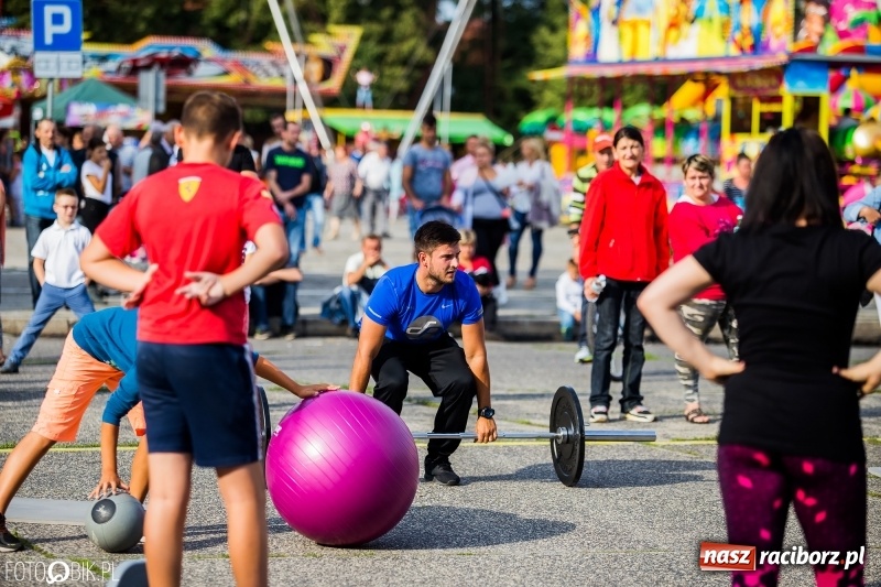 Zdjęcie w galerii na portalu naszraciborz.pl: Moc atrakcji w drugim dniu Memoriału wiadomości z regionu