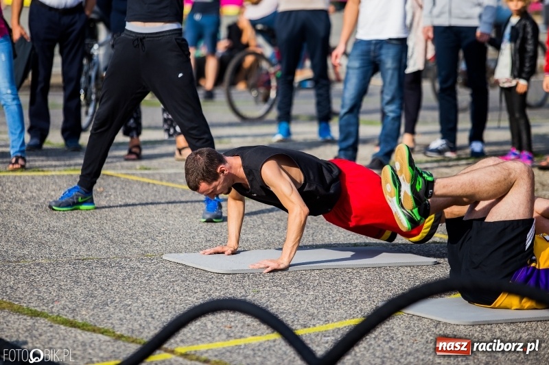 Zdjęcie w galerii na portalu naszraciborz.pl: Moc atrakcji w drugim dniu Memoriału wiadomości z regionu