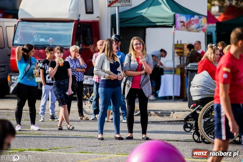Zdjęcie w galerii na portalu naszraciborz.pl: Moc atrakcji w drugim dniu Memoriału wiadomości z regionu