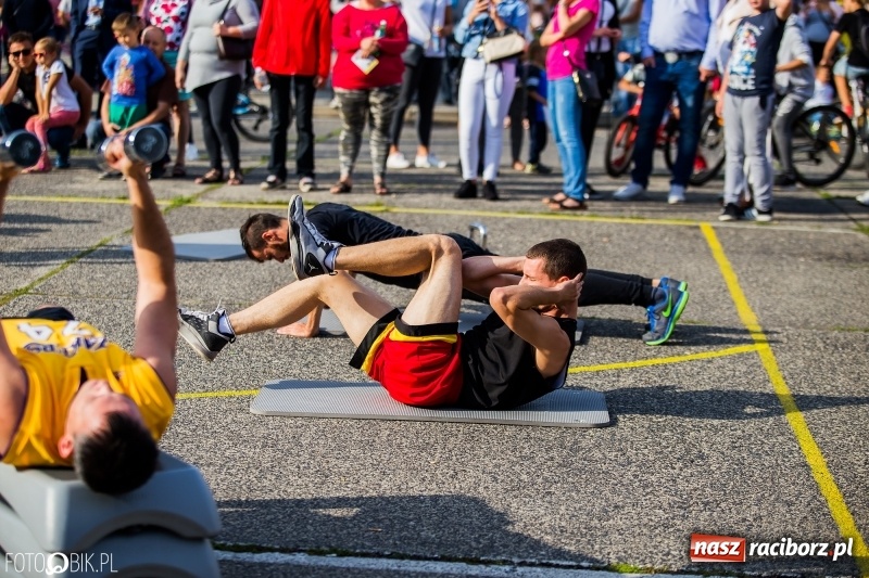Zdjęcie w galerii na portalu naszraciborz.pl: Moc atrakcji w drugim dniu Memoriału wiadomości z regionu