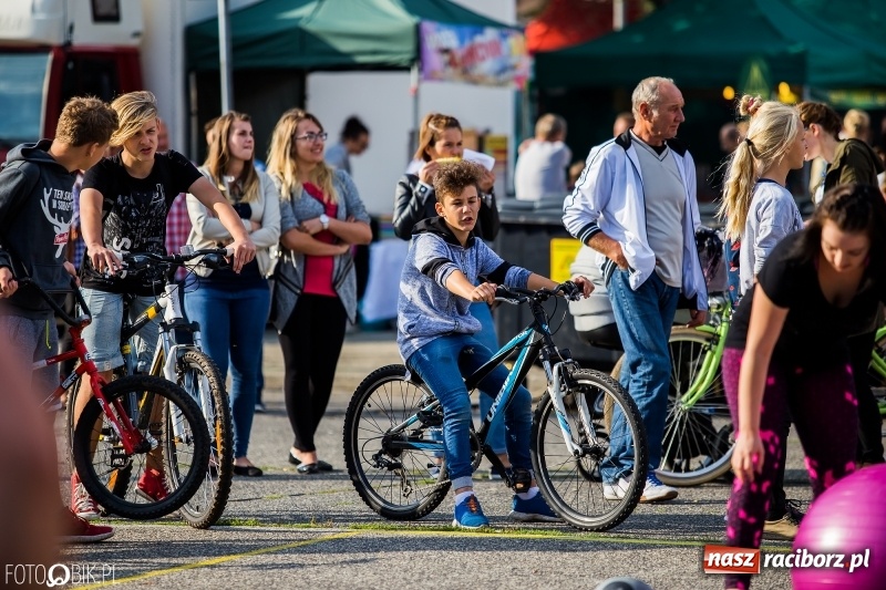 Zdjęcie w galerii na portalu naszraciborz.pl: Moc atrakcji w drugim dniu Memoriału wiadomości z regionu