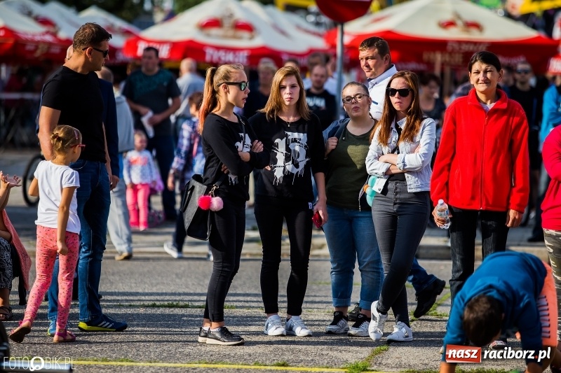 Zdjęcie w galerii na portalu naszraciborz.pl: Moc atrakcji w drugim dniu Memoriału wiadomości z regionu