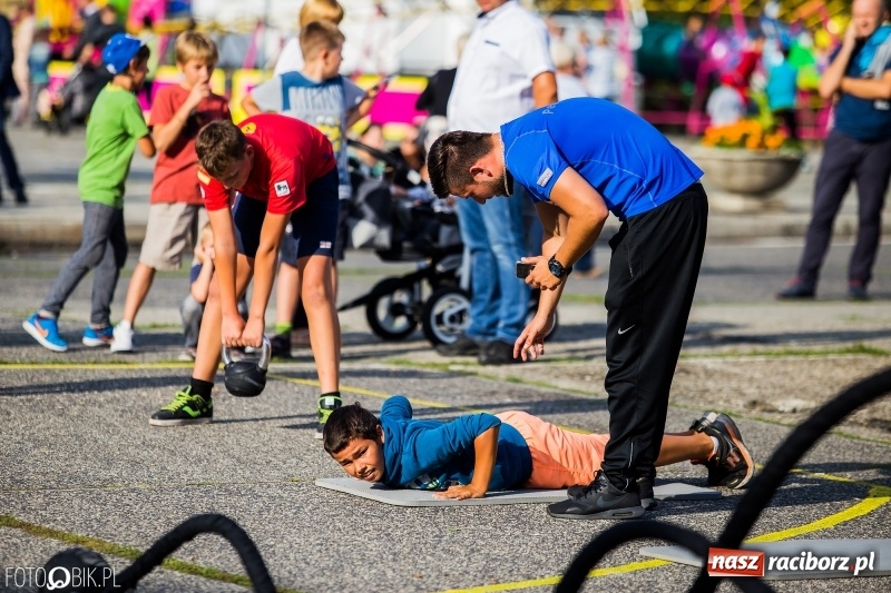 Zdjęcie w galerii na portalu naszraciborz.pl: Moc atrakcji w drugim dniu Memoriału wiadomości z regionu