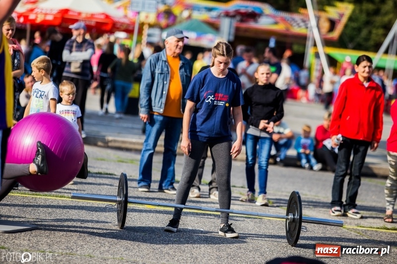 Zdjęcie w galerii na portalu naszraciborz.pl: Moc atrakcji w drugim dniu Memoriału wiadomości z regionu