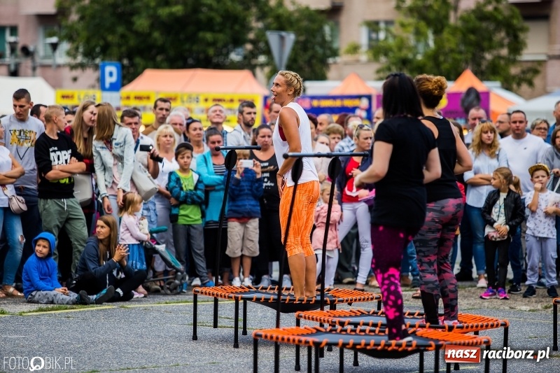 Zdjęcie w galerii na portalu naszraciborz.pl: Moc atrakcji w drugim dniu Memoriału wiadomości z regionu