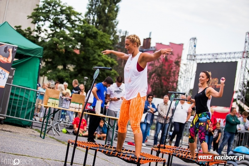 Zdjęcie w galerii na portalu naszraciborz.pl: Moc atrakcji w drugim dniu Memoriału wiadomości z regionu