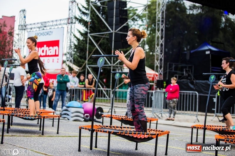 Zdjęcie w galerii na portalu naszraciborz.pl: Moc atrakcji w drugim dniu Memoriału wiadomości z regionu