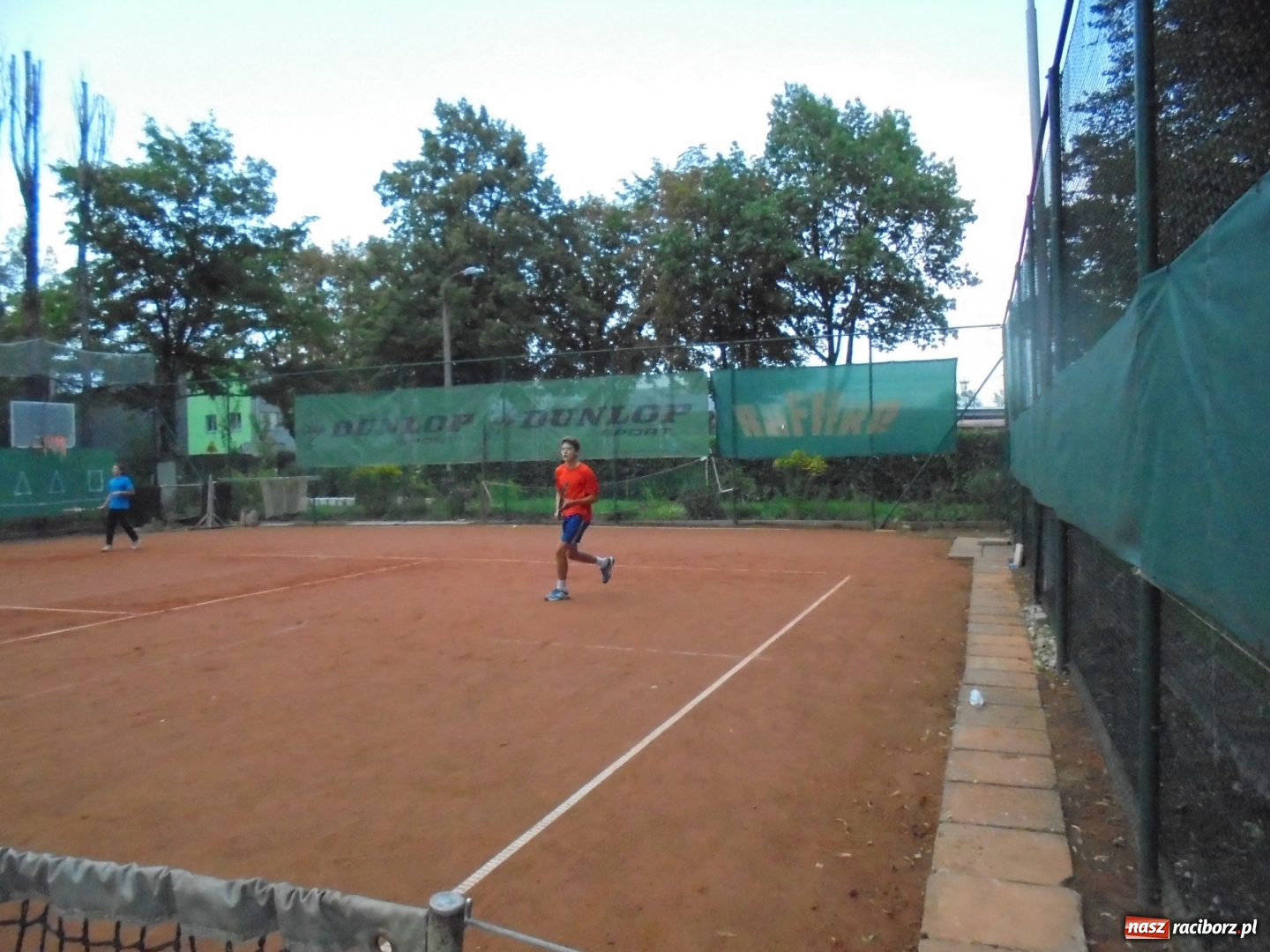 Zdjęcie w galerii na portalu naszraciborz.pl: Wojciech Rybiński z Pucharem Solidarności wiadomości z regionu