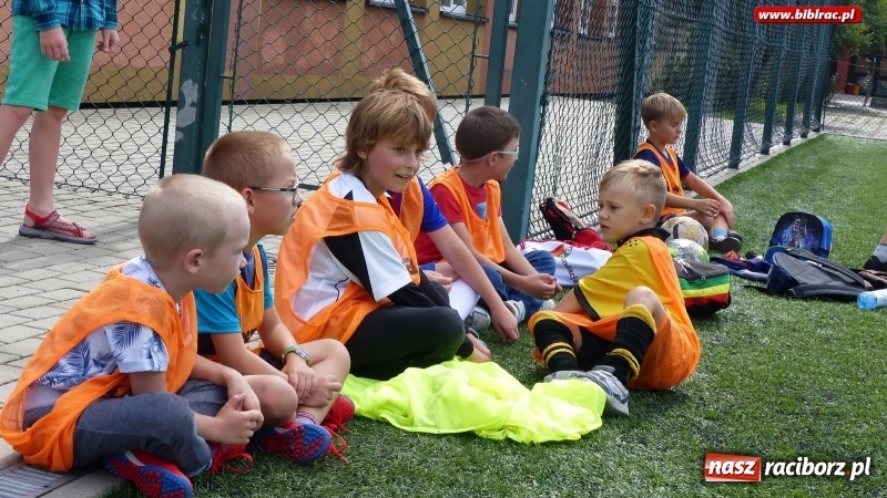 Zdjęcie w galerii na portalu naszraciborz.pl: Piłka w grze! W raciborskiej bibliotece ruszyła Akademia Piłkarska wiadomości z regionu