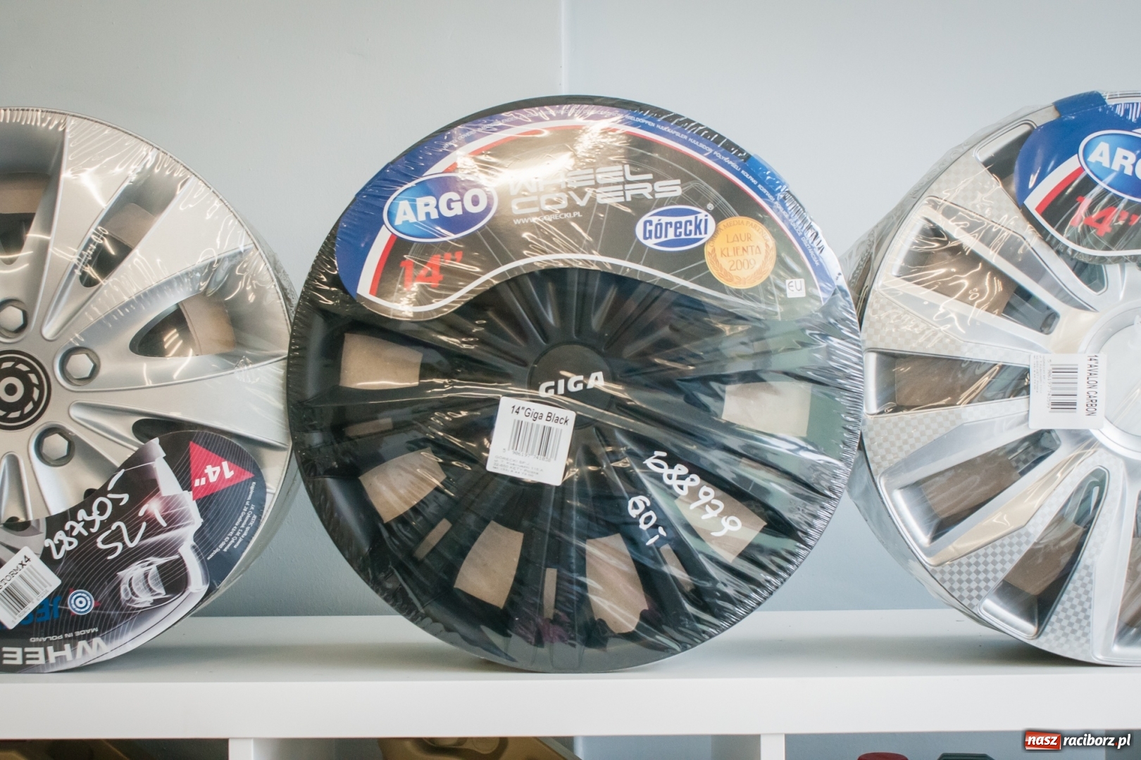 Zdjęcie w galerii na portalu naszraciborz.pl: Jak wybrać idealne kołpaki samochodowe? wiadomości z regionu