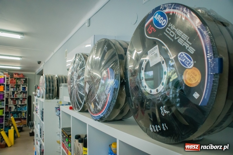 Zdjęcie w galerii na portalu naszraciborz.pl: Jak wybrać idealne kołpaki samochodowe? wiadomości z regionu