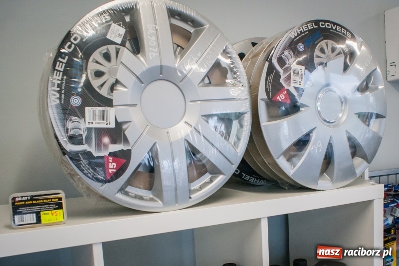 Zdjęcie w galerii na portalu naszraciborz.pl: Jak wybrać idealne kołpaki samochodowe? wiadomości z regionu
