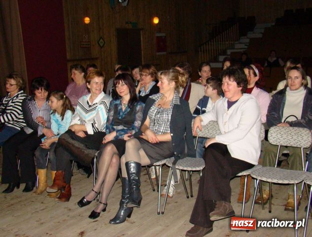 Zdjęcie w galerii na portalu naszraciborz.pl: Dzień Kobiet na ludowo wiadomości z regionu