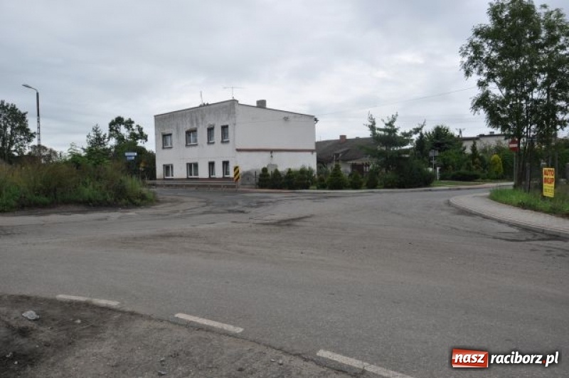 Zdjęcie w galerii na portalu naszraciborz.pl: Rozpoczął się remont skrzyżowania Staszica z Kolejową w Kuźni Raciborskiej wiadomości z regionu