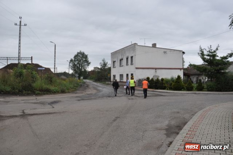 Zdjęcie w galerii na portalu naszraciborz.pl: Rozpoczął się remont skrzyżowania Staszica z Kolejową w Kuźni Raciborskiej wiadomości z regionu