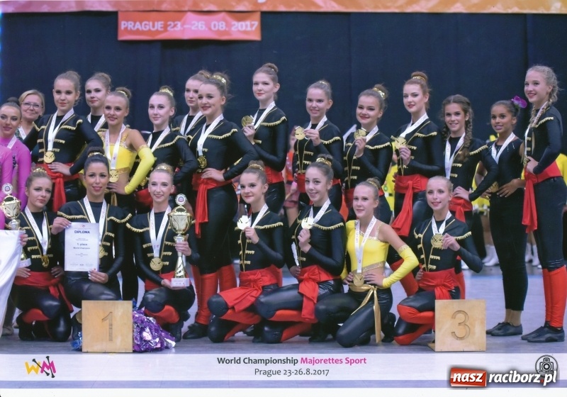 Zdjęcie w galerii na portalu naszraciborz.pl: Mistrzynie świata z wizytą u prezydenta  wiadomości z regionu