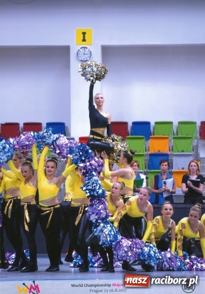 Zdjęcie w galerii na portalu naszraciborz.pl: Mistrzynie świata z wizytą u prezydenta  wiadomości z regionu
