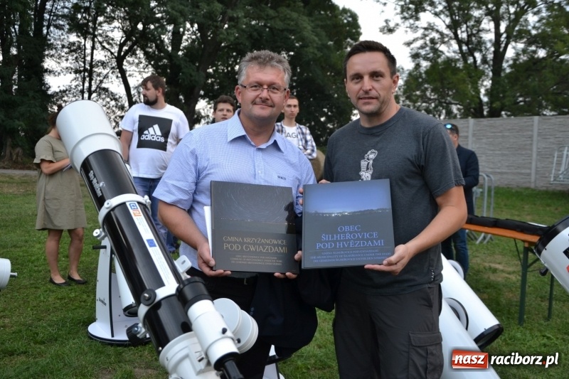 Zdjęcie w galerii na portalu naszraciborz.pl: Piknik pod gwiazdami przy zamku w Tworkowie wiadomości z regionu