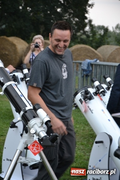 Zdjęcie w galerii na portalu naszraciborz.pl: Piknik pod gwiazdami przy zamku w Tworkowie wiadomości z regionu