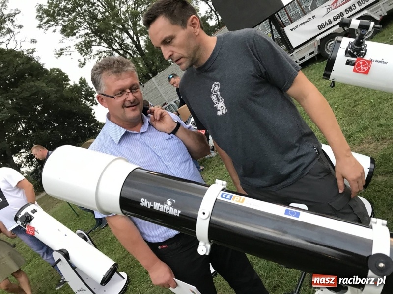 Zdjęcie w galerii na portalu naszraciborz.pl: Piknik pod gwiazdami przy zamku w Tworkowie wiadomości z regionu