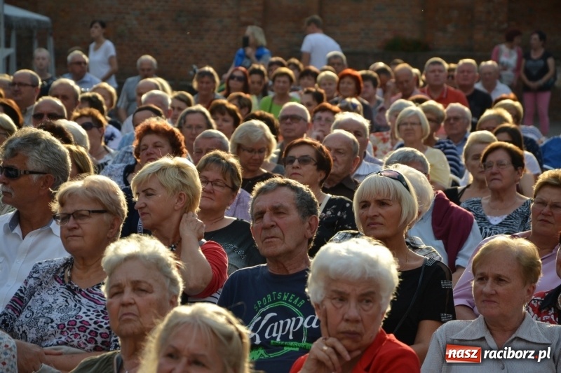 Zdjęcie w galerii na portalu naszraciborz.pl: Gala operetkowa na Zamku Piastowskim za nami wiadomości z regionu