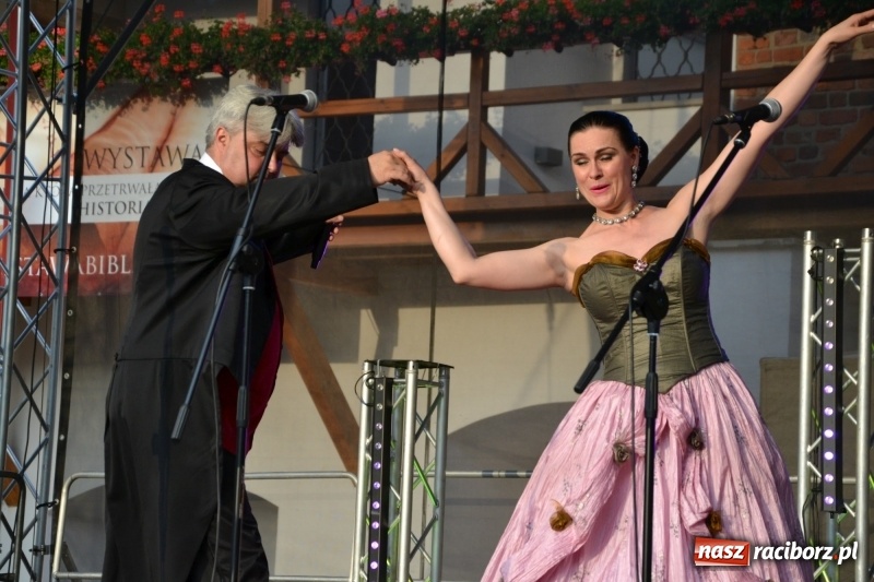 Zdjęcie w galerii na portalu naszraciborz.pl: Gala operetkowa na Zamku Piastowskim za nami wiadomości z regionu