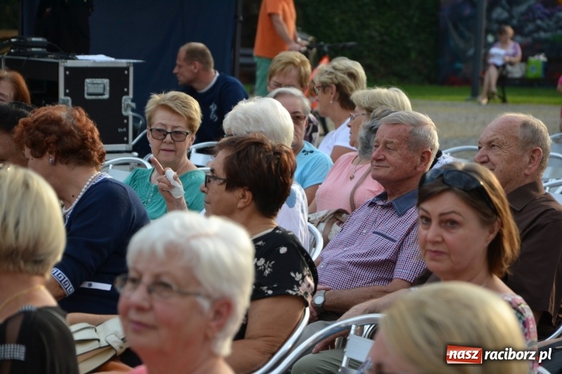 Zdjęcie w galerii na portalu naszraciborz.pl: Gala operetkowa na Zamku Piastowskim za nami wiadomości z regionu