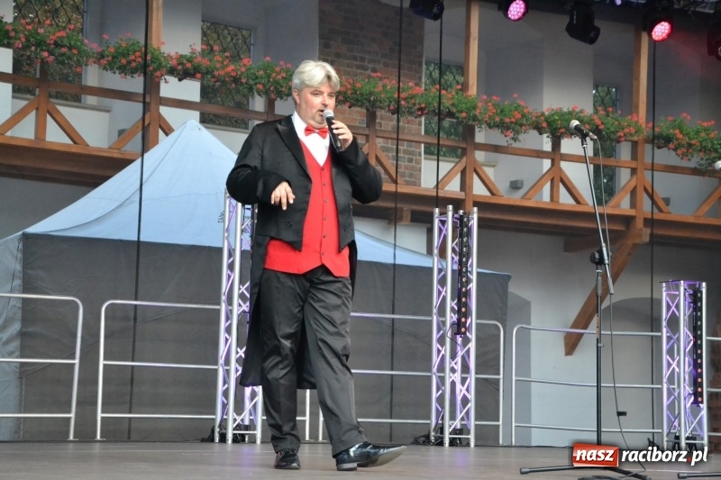 Zdjęcie w galerii na portalu naszraciborz.pl: Gala operetkowa na Zamku Piastowskim za nami wiadomości z regionu