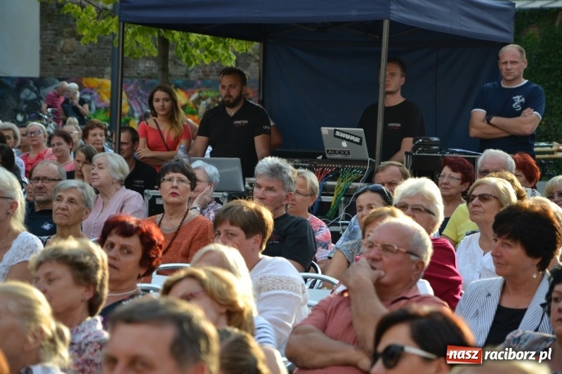 Zdjęcie w galerii na portalu naszraciborz.pl: Gala operetkowa na Zamku Piastowskim za nami wiadomości z regionu