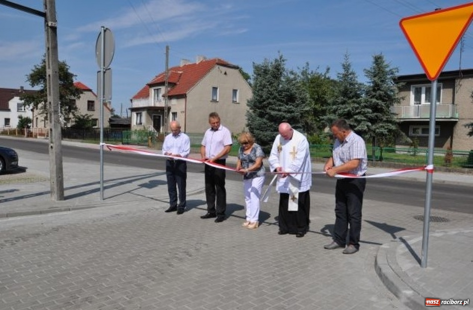 Zdjęcie w galerii na portalu naszraciborz.pl: Nowy parking w Turzu oficjalnie otwarty  wiadomości z regionu