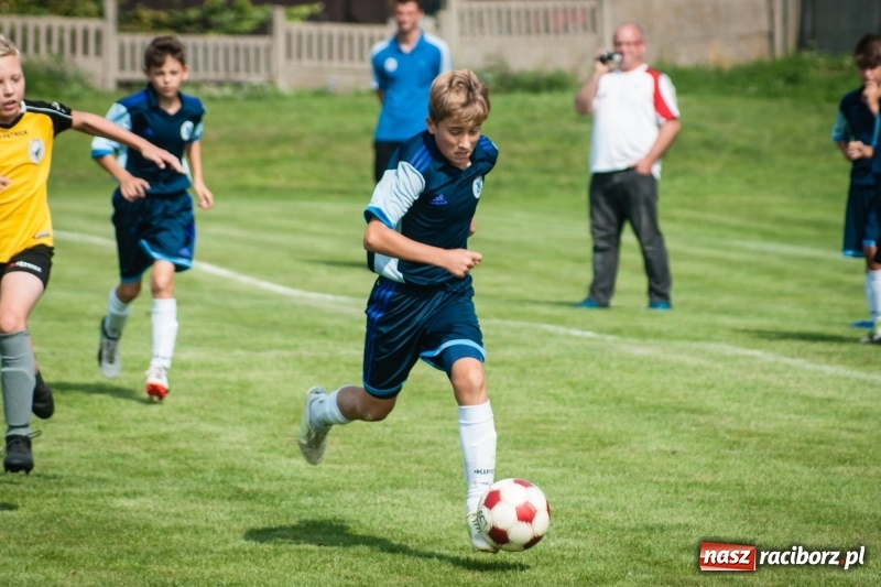 Zdjęcie w galerii na portalu naszraciborz.pl: MOSiR Jastrzębie zwycięzcą pierwszego dnia Turnieju im. Zbigniewa Oszka wiadomości z regionu