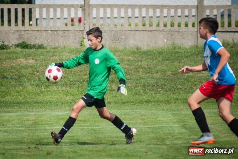 Zdjęcie w galerii na portalu naszraciborz.pl: MOSiR Jastrzębie zwycięzcą pierwszego dnia Turnieju im. Zbigniewa Oszka wiadomości z regionu