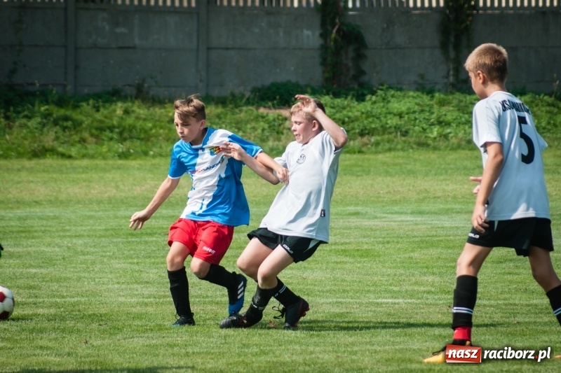 Zdjęcie w galerii na portalu naszraciborz.pl: MOSiR Jastrzębie zwycięzcą pierwszego dnia Turnieju im. Zbigniewa Oszka wiadomości z regionu