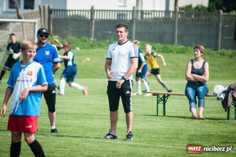 Zdjęcie w galerii na portalu naszraciborz.pl: MOSiR Jastrzębie zwycięzcą pierwszego dnia Turnieju im. Zbigniewa Oszka wiadomości z regionu