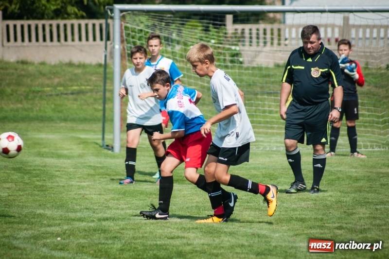 Zdjęcie w galerii na portalu naszraciborz.pl: MOSiR Jastrzębie zwycięzcą pierwszego dnia Turnieju im. Zbigniewa Oszka wiadomości z regionu