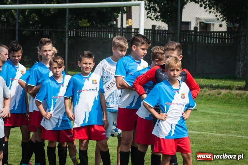 Zdjęcie w galerii na portalu naszraciborz.pl: MOSiR Jastrzębie zwycięzcą pierwszego dnia Turnieju im. Zbigniewa Oszka wiadomości z regionu