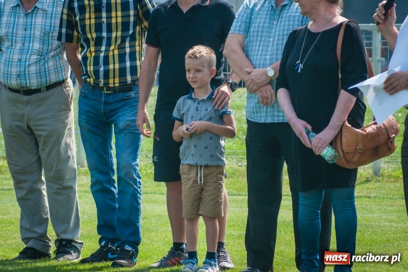 Zdjęcie w galerii na portalu naszraciborz.pl: MOSiR Jastrzębie zwycięzcą pierwszego dnia Turnieju im. Zbigniewa Oszka wiadomości z regionu