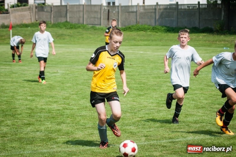 Zdjęcie w galerii na portalu naszraciborz.pl: MOSiR Jastrzębie zwycięzcą pierwszego dnia Turnieju im. Zbigniewa Oszka wiadomości z regionu