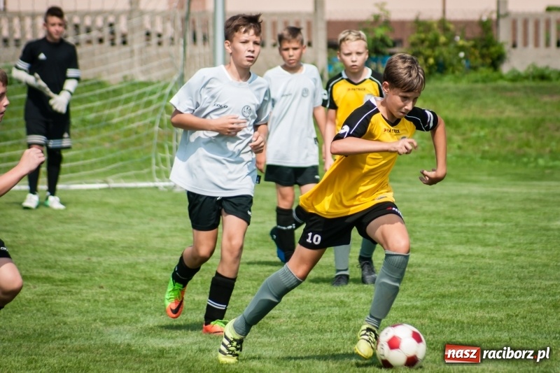 Zdjęcie w galerii na portalu naszraciborz.pl: MOSiR Jastrzębie zwycięzcą pierwszego dnia Turnieju im. Zbigniewa Oszka wiadomości z regionu