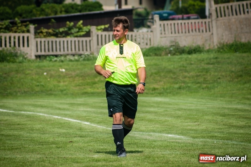 Zdjęcie w galerii na portalu naszraciborz.pl: MOSiR Jastrzębie zwycięzcą pierwszego dnia Turnieju im. Zbigniewa Oszka wiadomości z regionu