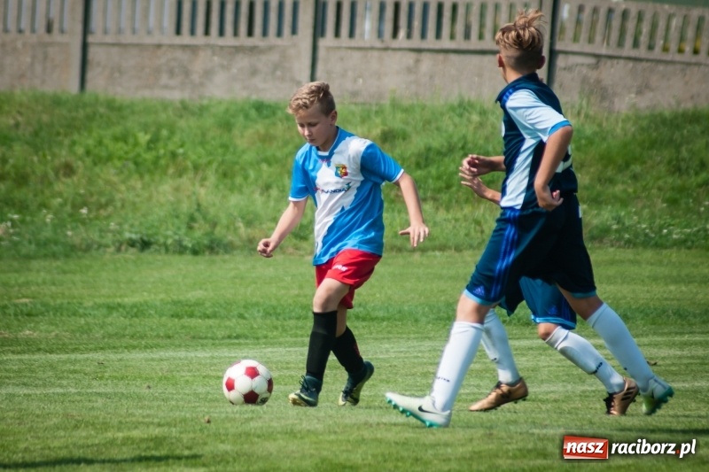 Zdjęcie w galerii na portalu naszraciborz.pl: MOSiR Jastrzębie zwycięzcą pierwszego dnia Turnieju im. Zbigniewa Oszka wiadomości z regionu