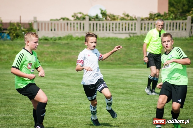 Zdjęcie w galerii na portalu naszraciborz.pl: MOSiR Jastrzębie zwycięzcą pierwszego dnia Turnieju im. Zbigniewa Oszka wiadomości z regionu