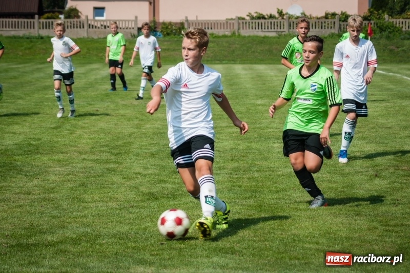 Zdjęcie w galerii na portalu naszraciborz.pl: MOSiR Jastrzębie zwycięzcą pierwszego dnia Turnieju im. Zbigniewa Oszka wiadomości z regionu