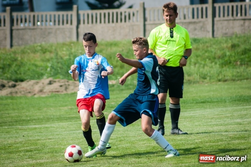 Zdjęcie w galerii na portalu naszraciborz.pl: MOSiR Jastrzębie zwycięzcą pierwszego dnia Turnieju im. Zbigniewa Oszka wiadomości z regionu