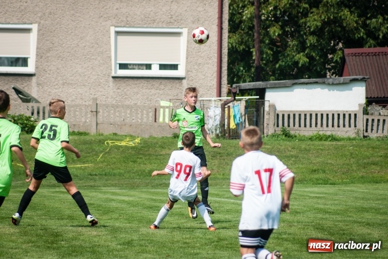 Zdjęcie w galerii na portalu naszraciborz.pl: MOSiR Jastrzębie zwycięzcą pierwszego dnia Turnieju im. Zbigniewa Oszka wiadomości z regionu