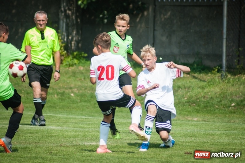 Zdjęcie w galerii na portalu naszraciborz.pl: MOSiR Jastrzębie zwycięzcą pierwszego dnia Turnieju im. Zbigniewa Oszka wiadomości z regionu