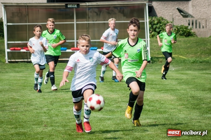 Zdjęcie w galerii na portalu naszraciborz.pl: MOSiR Jastrzębie zwycięzcą pierwszego dnia Turnieju im. Zbigniewa Oszka wiadomości z regionu